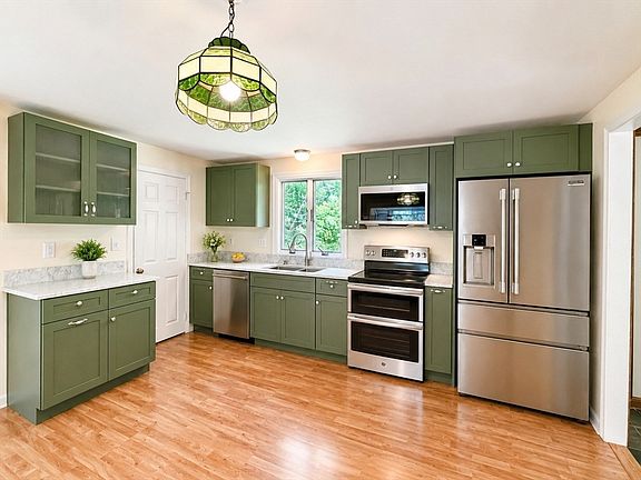 5th image of 20 Pinecrest Rd Unit 20