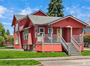 702 N 86th St, Seattle, WA 98103