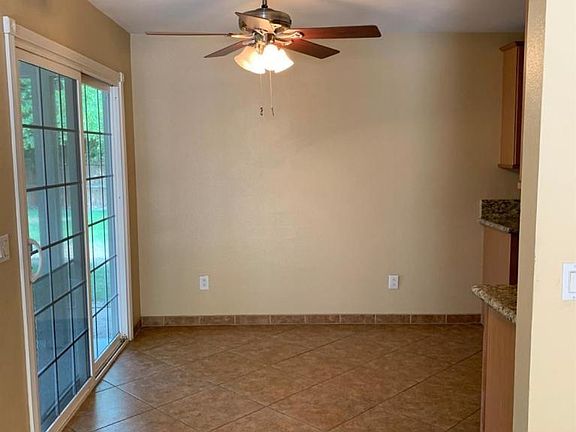 3rd image of 40960 Cecina Way
