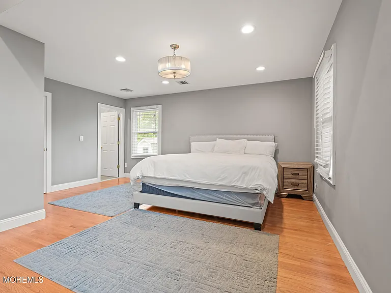 250 Alpern Ave — Photo 18