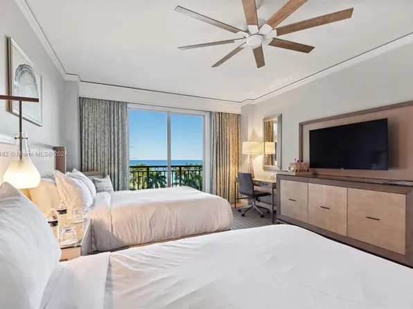 455 Grand Bay Dr #525, Key Biscayne, FL 33149