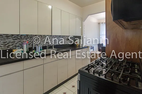 Rented by Citi Zone Realty | media 25
