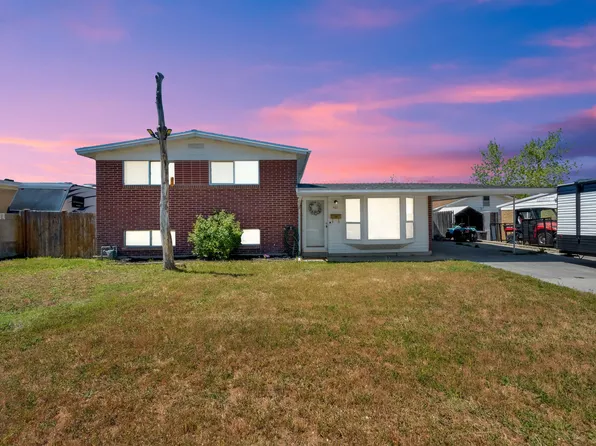 401 N Lakeview Ave E, Tooele, UT 84074