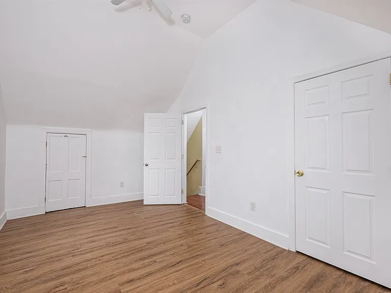35-37 Calhoun Ave #3 — Photo 3