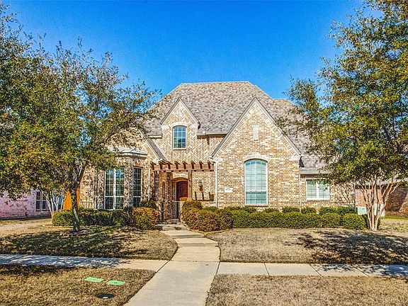 2nd image of 13496 Clifton Dr