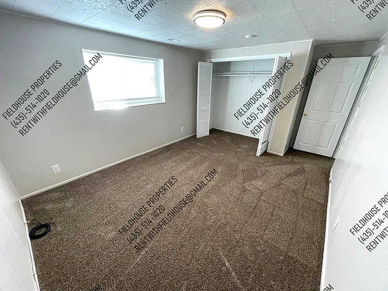 881 N 500 E — Photo 11