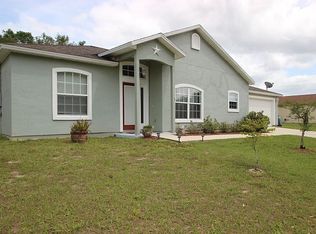 105 Village Dr, Welaka, FL 32193