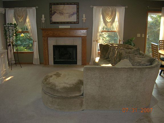 3rd image of 24230 Cottage Gate