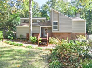 1303 Old Log Trl, North Chesterfield, VA 23235