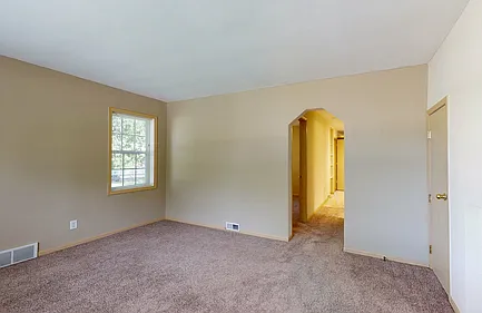 2905 Commercial Ave #1 — Photo 7