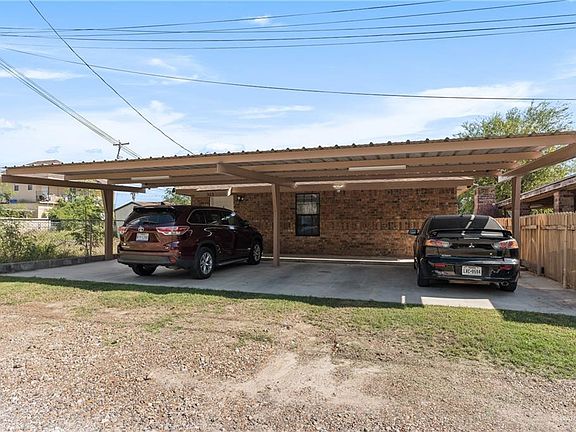 2nd image of 303 S Avasolo St