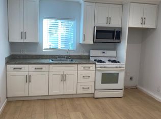 7757 Summitrose St, Tujunga, CA 91042