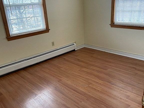 3rd image of 61 Mystic St APT 15