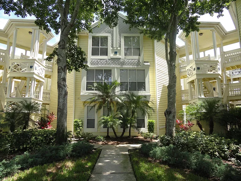 Bridgewater Luxury Rentals — Photo 1