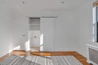 Rented by Modern Spaces