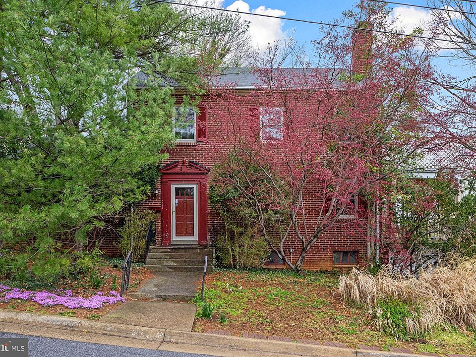 113 W 1st St, Front Royal, VA 22630 Zillow