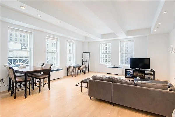 Rented by (Legacy) Elegran | media 23