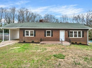 809 8th St, Gaffney, SC 29340