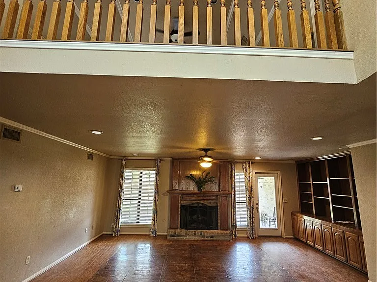 7402 Bourget Dr — Photo 4