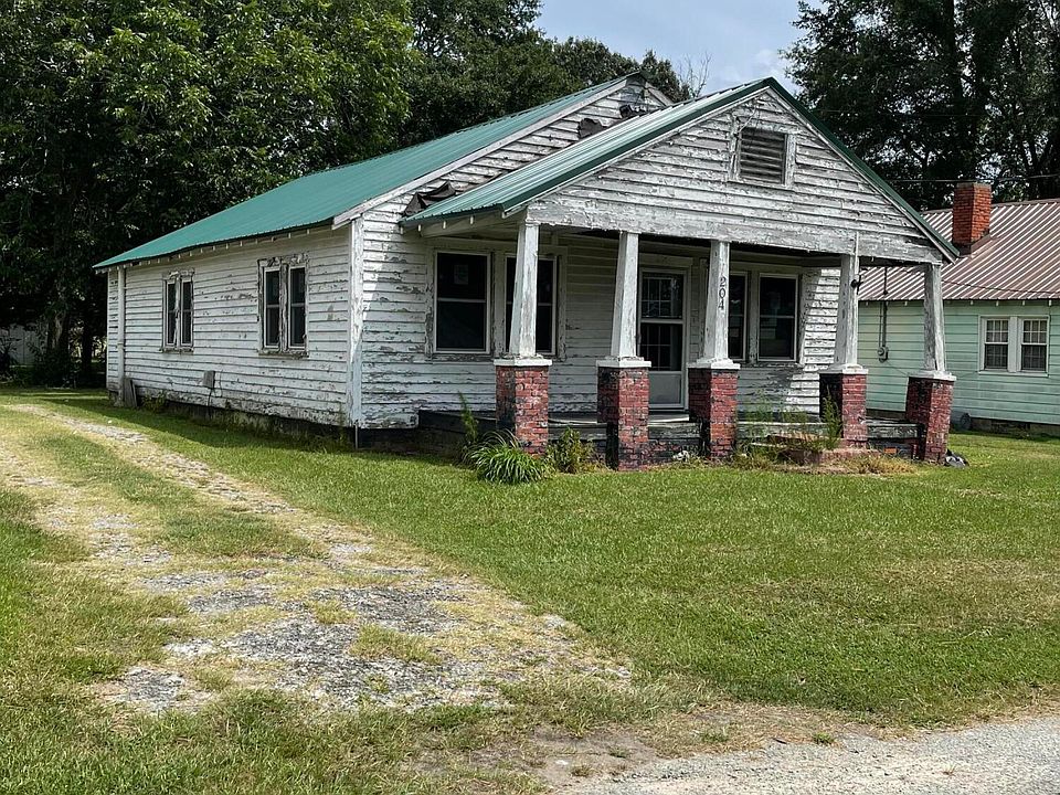 204 Pecan Street, Robersonville, NC 27871 Zillow