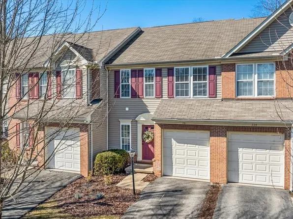 781 Norwegian Spruce Dr, Mars, PA 16046