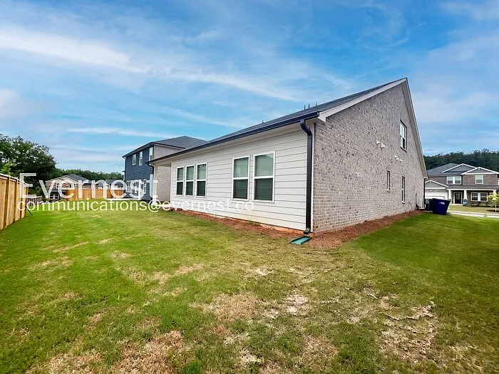 7762 Plymouth Dr — Photo 24