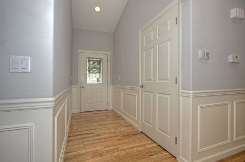5th image of 3722 94th Pl NE