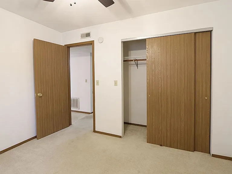 E 1st St — Photo 6