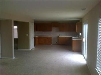1st image of 996 Downing Cir