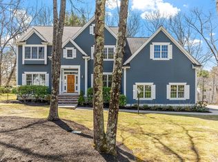 61 Notre Dame Rd, Bedford, MA 01730