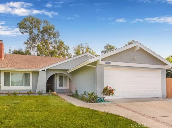 5709 Holly Ridge Dr, Camarillo, CA 93012