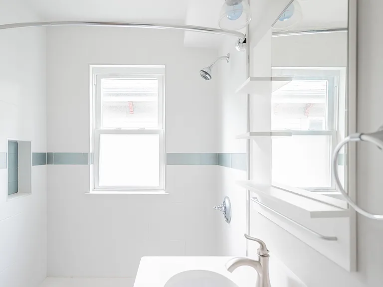 394 Centre St #1 — Photo 9