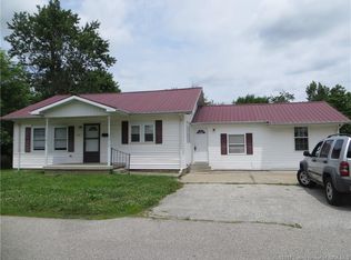 190 E Madison St, Scottsburg, IN 47170