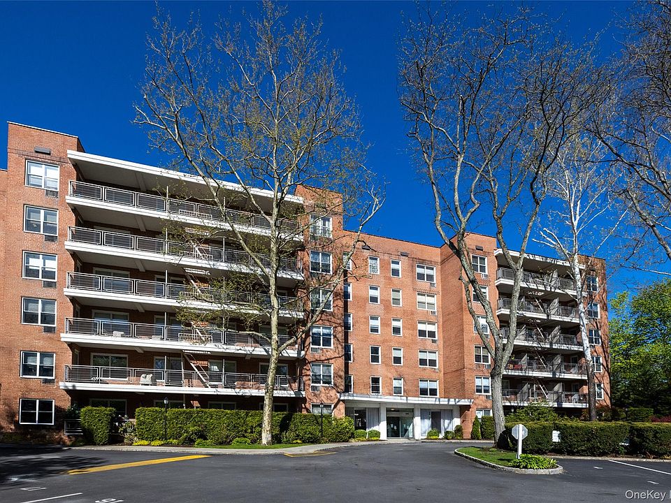 1st image of 177 E Hartsdale #3W