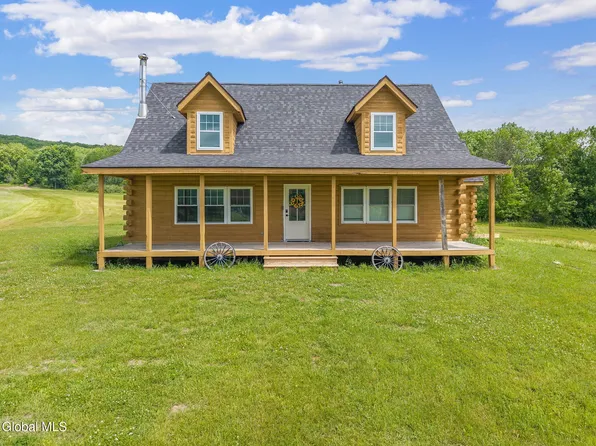 108 Wildberry Drive, Stamford, NY 12167