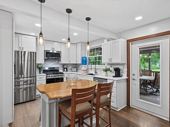 2nd image of 14623 Orchard Rd