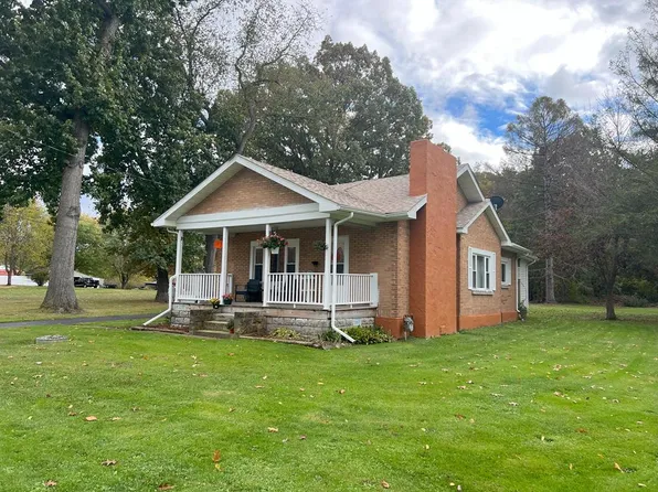 5588 Us Highway 322, Franklin, PA 16323