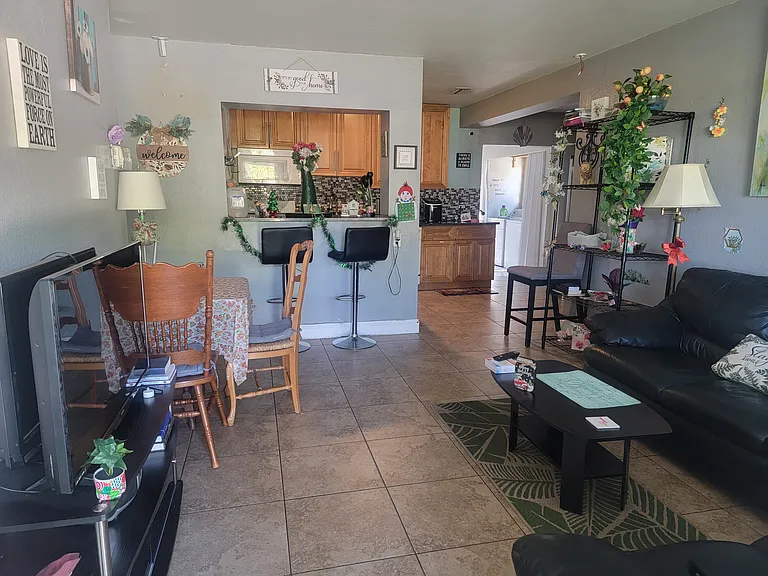 5344 Lake Blvd — Photo 2