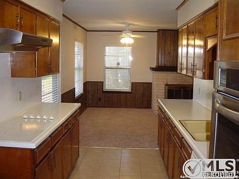 5th image of 4211 Modena Dr