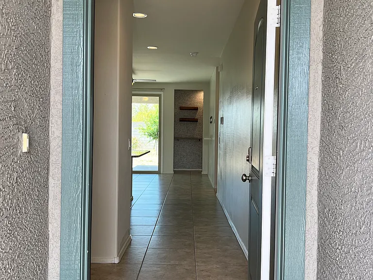 3924 N 308th Dr — Photo 4