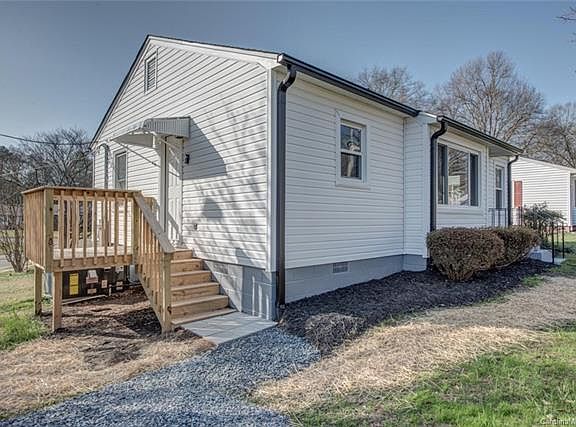 4th image of 804 Adams Dr