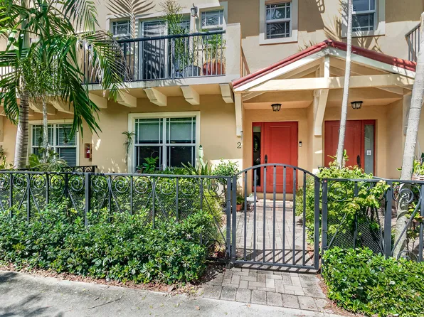 218 S Federal Highway #2, Lake Worth Beach, FL 33460
