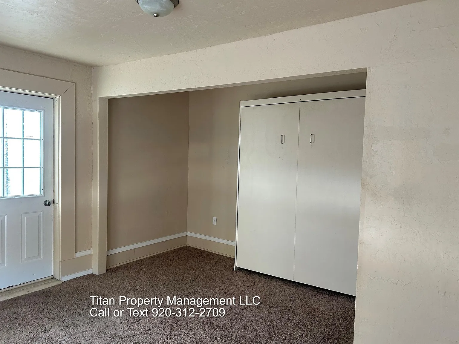 413 S. Walnut, Appleton - C — Photo 2