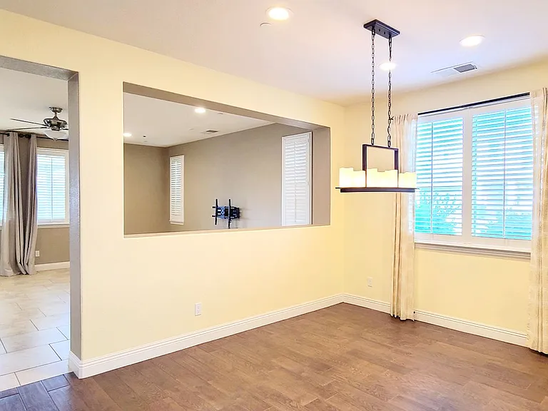 2804 Christensen Ln — Photo 10