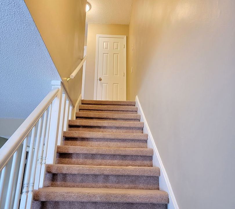1st image of 9024 Countryside Ln Unit D