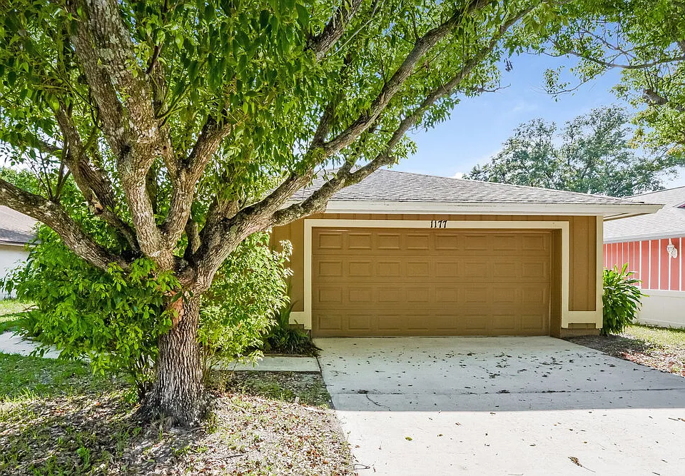 1177 La Mesa Ave