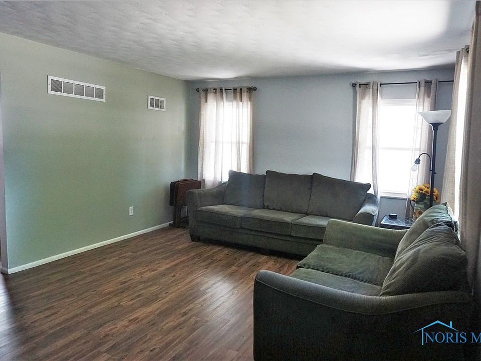 6104 Meadowvale Dr, Toledo, OH 43613 Zillow