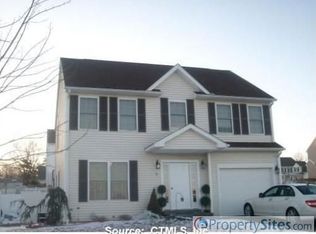 71 Church Hill Chase, Meriden, CT 06450
