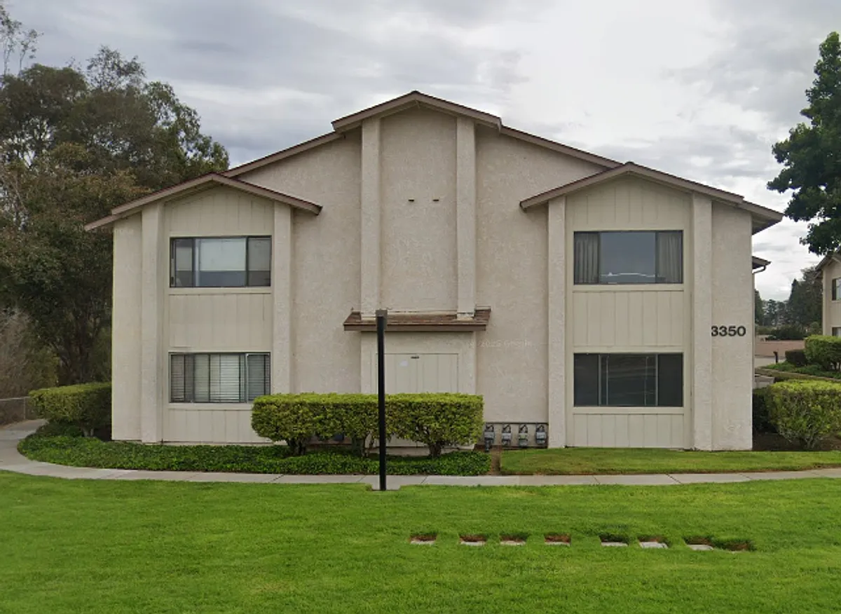 Building Photo - 3350 Santa Maria Way #105A