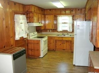 572 Maywood Ave, Lexington, TN 38351
